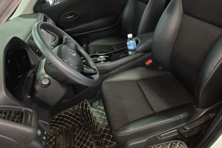 Used Honda Vezel 2019 1.5L CVT Pioneer Edition China VI Left Front Seat