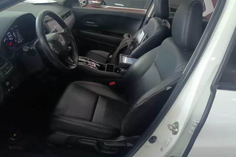Used Honda Vezel 2019 1.5L CVT Pioneer Edition China V Left Front Seat