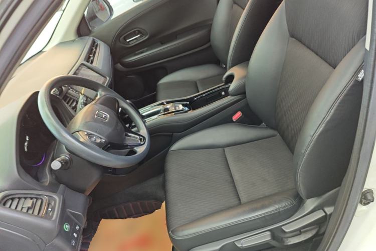 Used Honda Vezel 2019 220 TURBO CVT Elite Version China V Emission Standard Left Front Seat