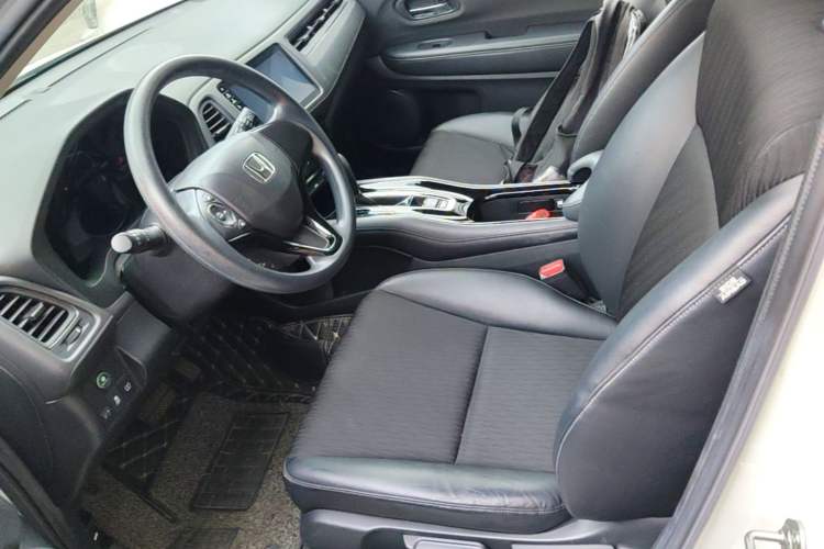Used Honda Vezel 2019 1.5L CVT Pioneer Edition China V Left Front Seat