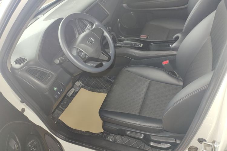 Used Honda Vezel 2019 1.5L CVT Luxury Model China VI Left Front Seat