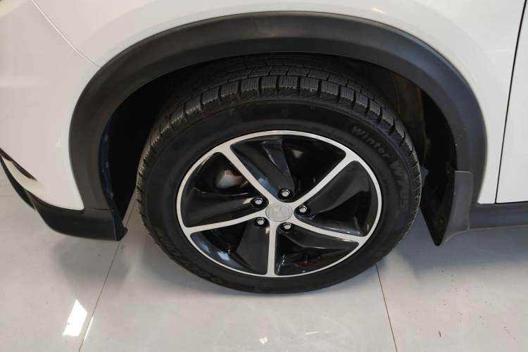Used Honda Vezel 2019 1.5L CVT Luxury Model China V Left Front Wheel Hub