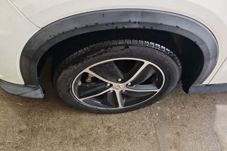 Used Honda Vezel 2019 220 TURBO CVT Luxury Edition China VI Left Front Wheel Hub