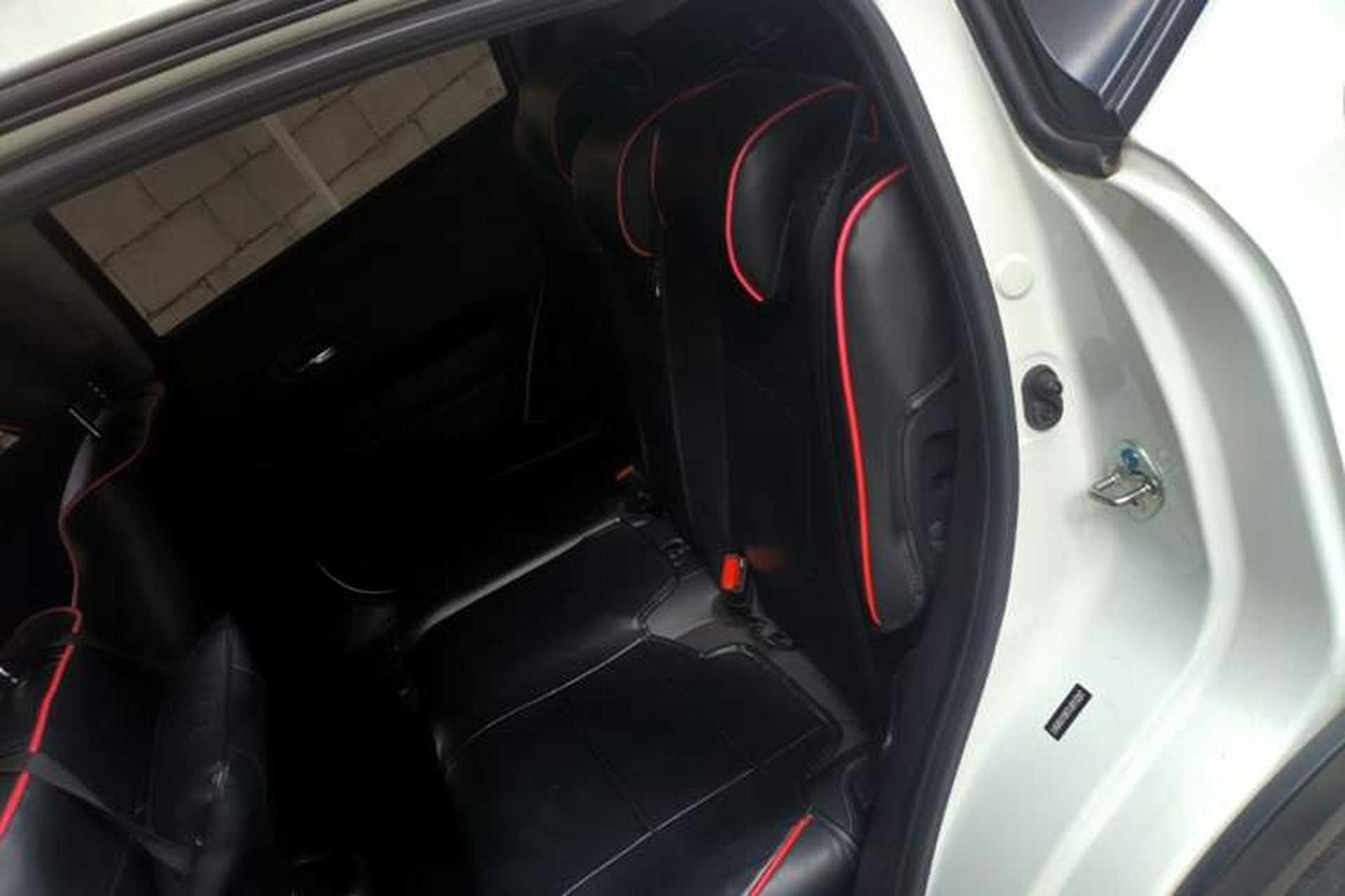 Used Honda Vezel 2019 1.5L CVT Luxury Model China V Left Rear Seat