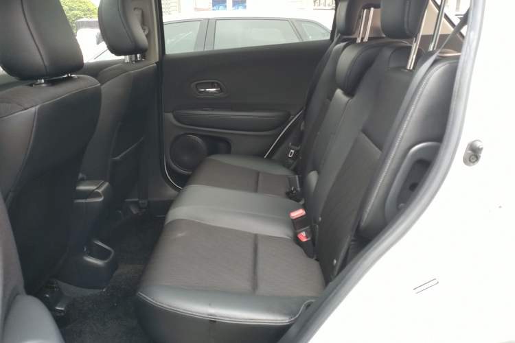 Used Honda Vezel 2019 1.5L CVT Pioneer Edition China VI Left Rear Seat