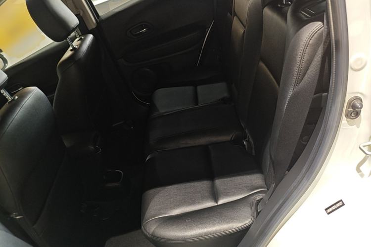 Used Honda Vezel 2019 220 TURBO CVT Elite Edition China VI Left Rear Seat