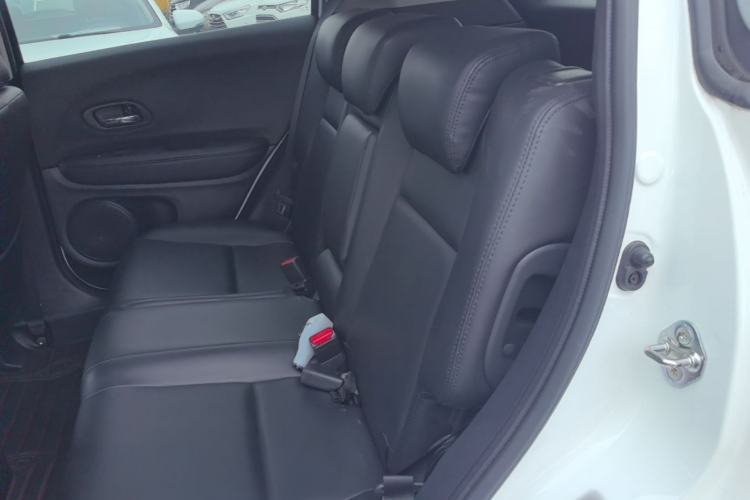 Used Honda Vezel 2019 220 TURBO CVT Elite Edition China VI Left Rear Seat