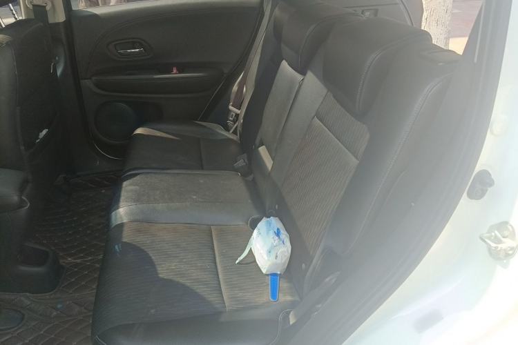 Used Honda Vezel 2019 220 TURBO CVT Luxury Edition China VI Left Rear Seat
