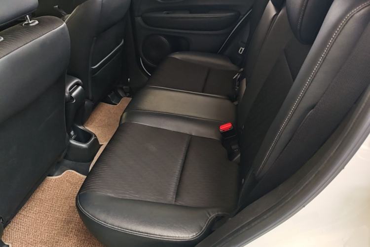 Used Honda Vezel 2019 220 TURBO CVT Luxury Edition China VI Left Rear Seat
