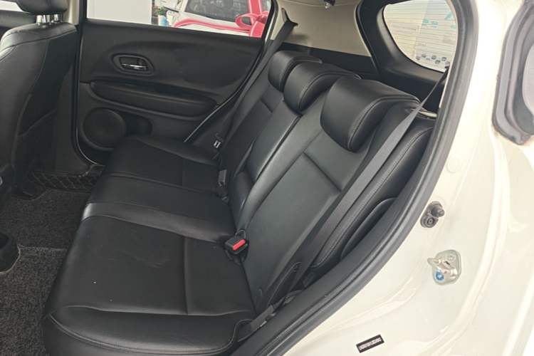 Used Honda Vezel 2019 1.5L CVT Pioneer Edition China V Left Rear Seat
