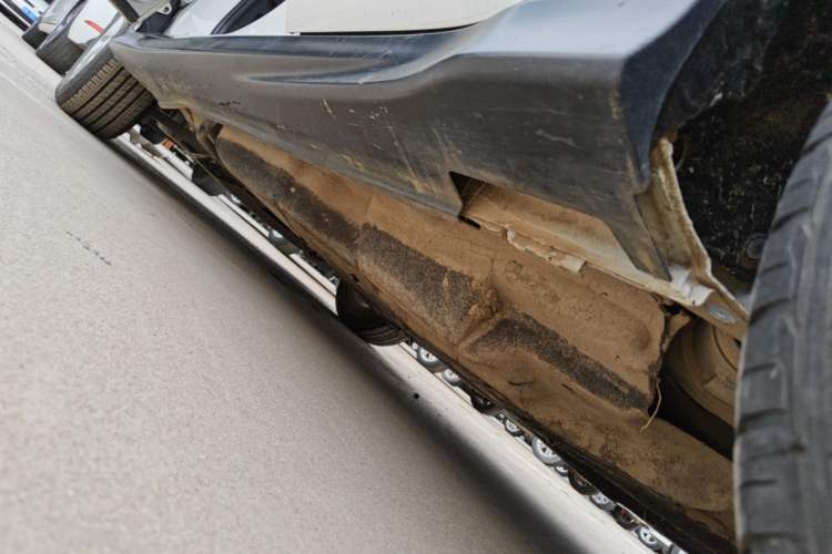 Used Honda Vezel 2019 1.5L CVT Pioneer Edition China VI Left Side Sill
