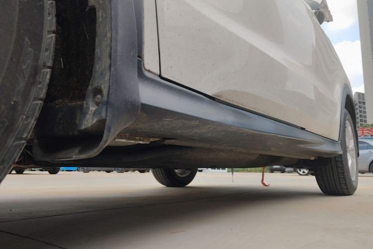 Used Honda Vezel 2019 1.5L CVT Pioneer Edition China V Left Side Sill