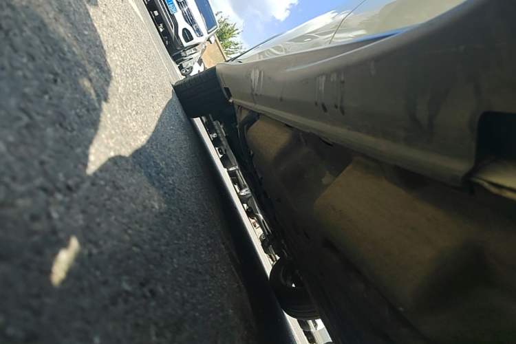 Used Honda Vezel 2019 1.5L CVT Luxury Model China V Left Side Sill