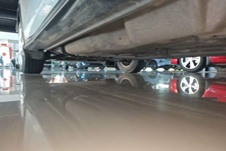 Used Honda Vezel 2019 1.5L CVT Pioneer Edition China VI Left Side Sill