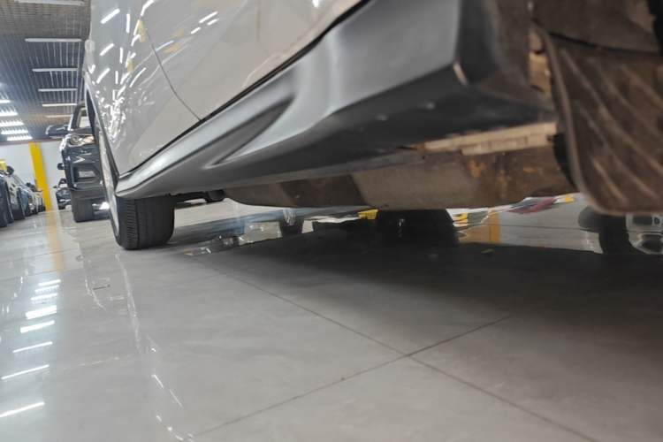 Used Honda Vezel 2019 1.5L CVT Pioneer Edition China VI Left Side Sill