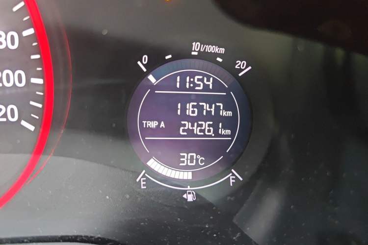 Used Honda Vezel 2019 220 TURBO CVT Elite Edition China VI Odometer Close Up