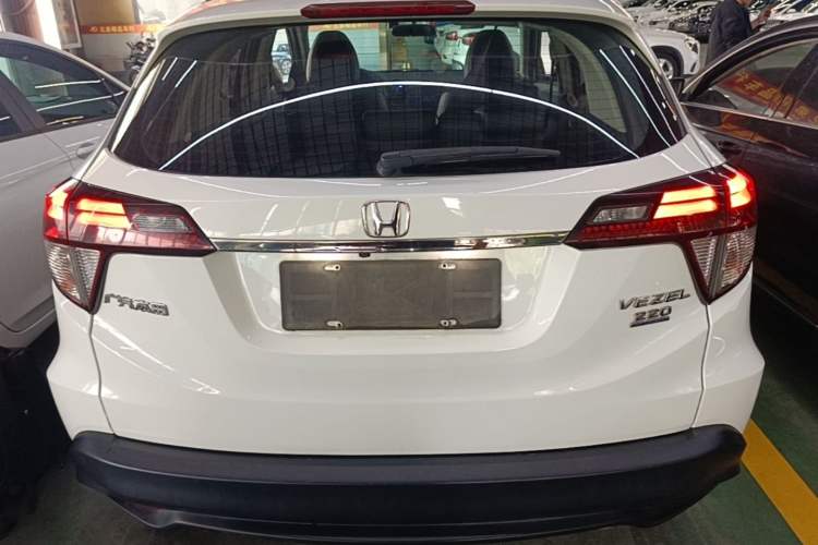 Used Honda Vezel 2019 220 TURBO CVT Luxury Edition China VI Rear