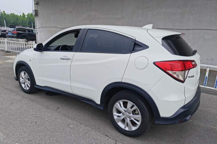 Used Honda Vezel 2019 1.5L CVT Pioneer Edition China VI Rear Left 45 Deg