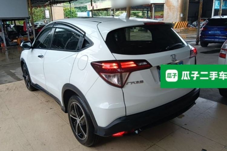 Used Honda Vezel 2019 1.5L CVT Luxury Model China VI Rear Left 45 Deg