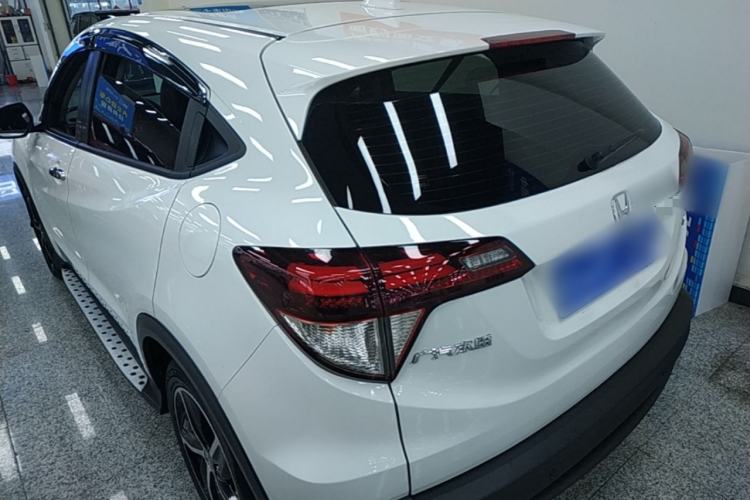 Used Honda Vezel 2019 1.5L CVT Luxury Model China VI Rear Left 45 Deg