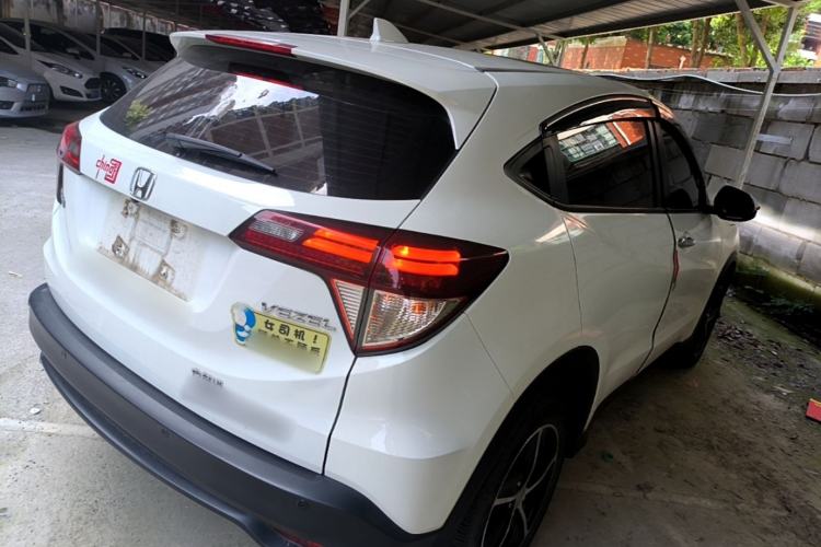 Used Honda Vezel 2019 1.5L CVT Luxury Model China V Rear Right 45 Deg