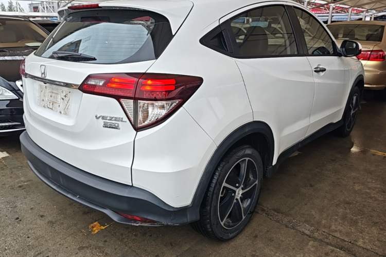 Used Honda Vezel 2019 220 TURBO CVT Luxury Edition China VI Rear Right 45 Deg
