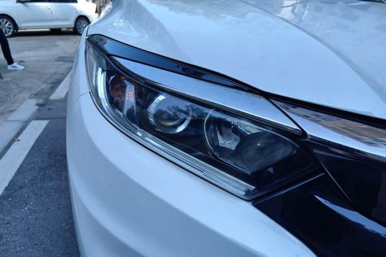 Used Honda Vezel 2019 1.5L CVT Pioneer Edition China VI Right Front Headlight