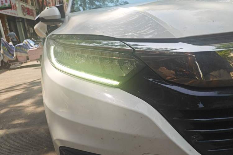 Used Honda Vezel 2019 220 TURBO CVT Luxury Edition China VI Right Front Headlight