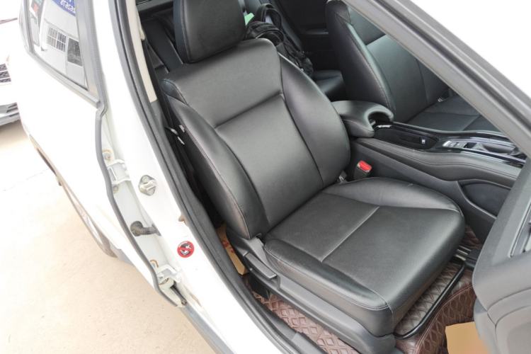 Used Honda Vezel 2019 1.5L CVT Pioneer Edition China VI Right Front Seat