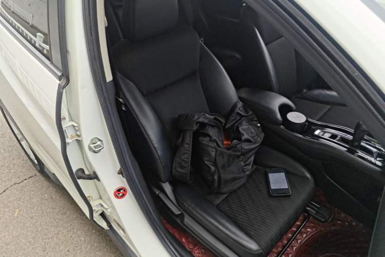 Used Honda Vezel 2019 1.5L CVT Pioneer Edition China VI Right Front Seat