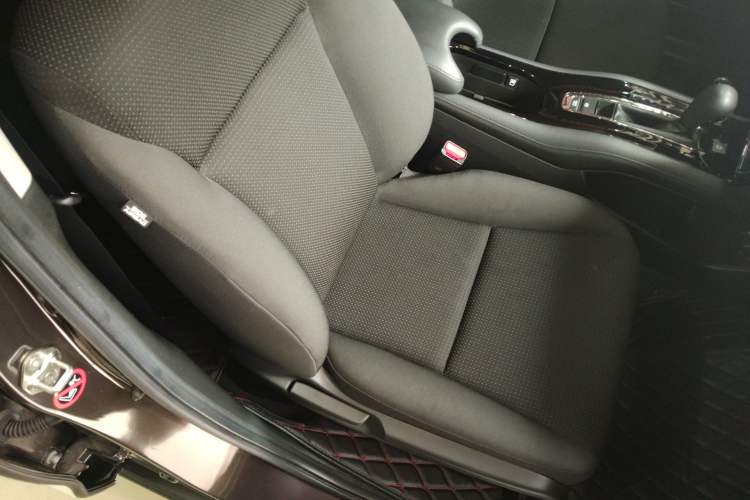 Used Honda Vezel 2019 220 TURBO CVT Elite Edition China VI Right Front Seat