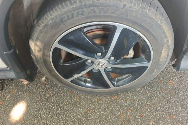 Used Honda Vezel 2019 1.5L CVT Luxury Model China VI Right Front Wheel Hub