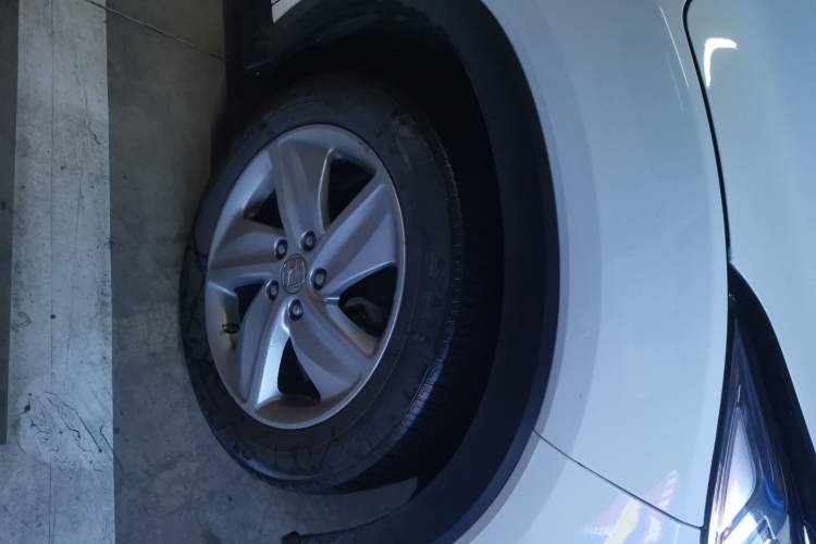 Used Honda Vezel 2019 220 TURBO CVT Elite Edition China VI Right Front Wheel Hub