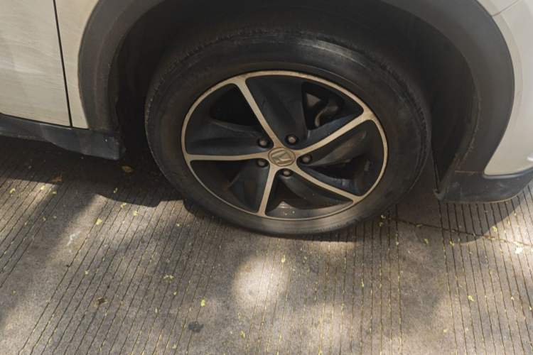 Used Honda Vezel 2019 220 TURBO CVT Luxury Edition China VI Right Front Wheel Hub