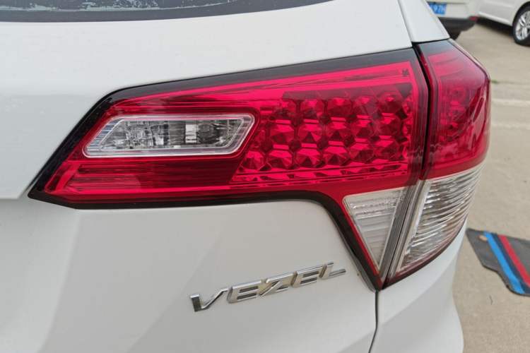 Used Honda Vezel 2019 1.5L CVT Pioneer Edition China VI Right Rear Taillight