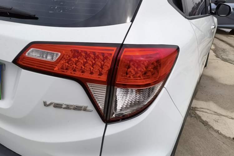 Used Honda Vezel 2019 1.5L CVT Pioneer Edition China VI Right Rear Taillight