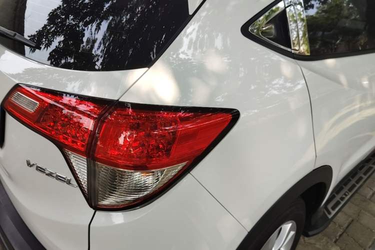 Used Honda Vezel 2019 1.5L CVT Pioneer Edition China VI Right Rear Taillight
