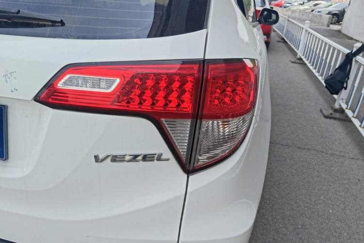 Used Honda Vezel 2019 1.5L CVT Pioneer Edition China VI Right Rear Taillight