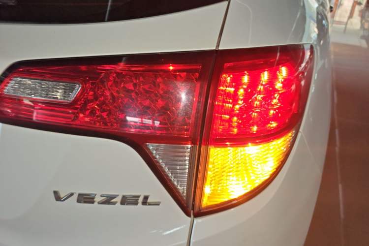 Used Honda Vezel 2019 1.5L CVT Pioneer Edition China VI Right Rear Taillight