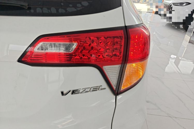 Used Honda Vezel 2019 1.5L CVT Pioneer Edition China V Right Rear Taillight