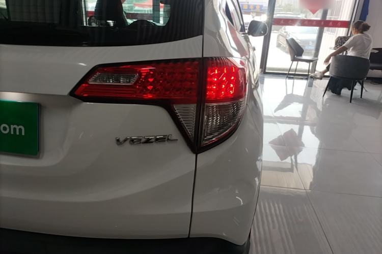 Used Honda Vezel 2019 1.5L CVT Pioneer Edition China VI Right Rear Taillight