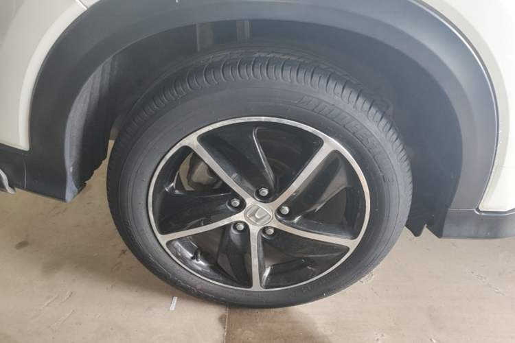 Used Honda Vezel 2019 1.5L CVT Luxury Model China VI Right Rear Wheel Hub