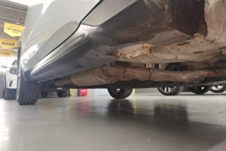 Used Honda Vezel 2019 220 TURBO CVT Elite Edition China VI Right Side Sill
