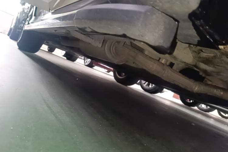 Used Honda Vezel 2019 220 TURBO CVT Luxury Edition China VI Right Side Sill