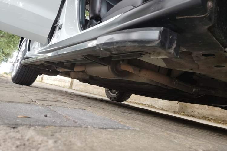 Used Honda Vezel 2019 1.5L CVT Pioneer Edition China VI Right Side Sill