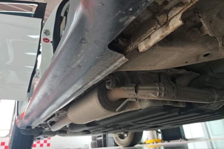 Used Honda Vezel 2019 220 TURBO CVT Luxury Edition China VI Right Side Sill