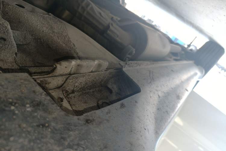 Used Honda Vezel 2019 220 TURBO CVT Elite Edition China VI Right Side Sill