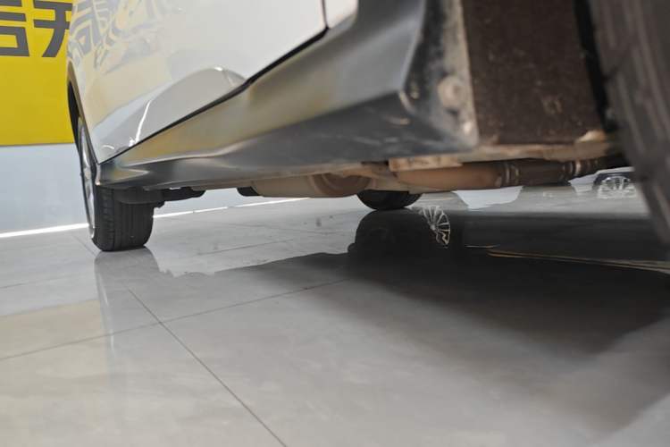 Used Honda Vezel 2019 1.5L CVT Pioneer Edition China VI Right Side Sill
