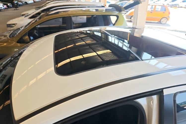 Used Honda Vezel 2019 1.5L CVT Pioneer Edition China VI Roof