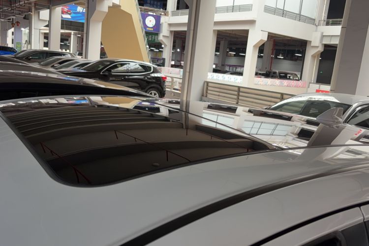 Used Honda Vezel 2019 1.5L CVT Pioneer Edition China VI Roof